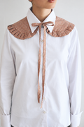 Cuello Époque de Flores Anaranjadas
